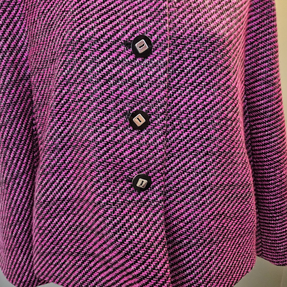 Escada Pink and Black Houndstooth Cape Jacket Virgin Wool Women's Size 38 - Picture 4 of 11